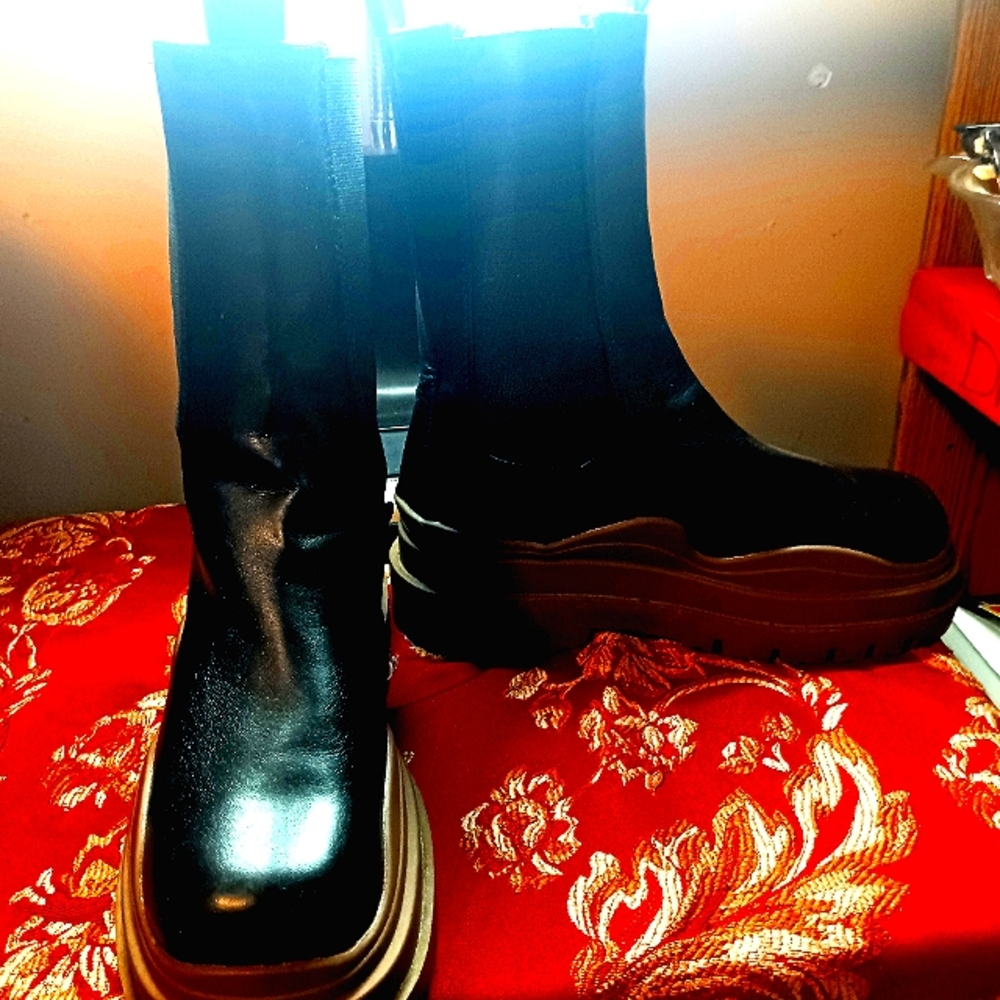 Women's Lemonade Boots Sz. 8